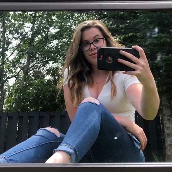 Meet the Posher Other - Meet your Posher, Grace